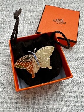 Hermes Papillon Twilly ring